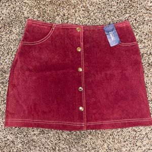 Burgundy Buttoned F21 Skirt. Size 28.